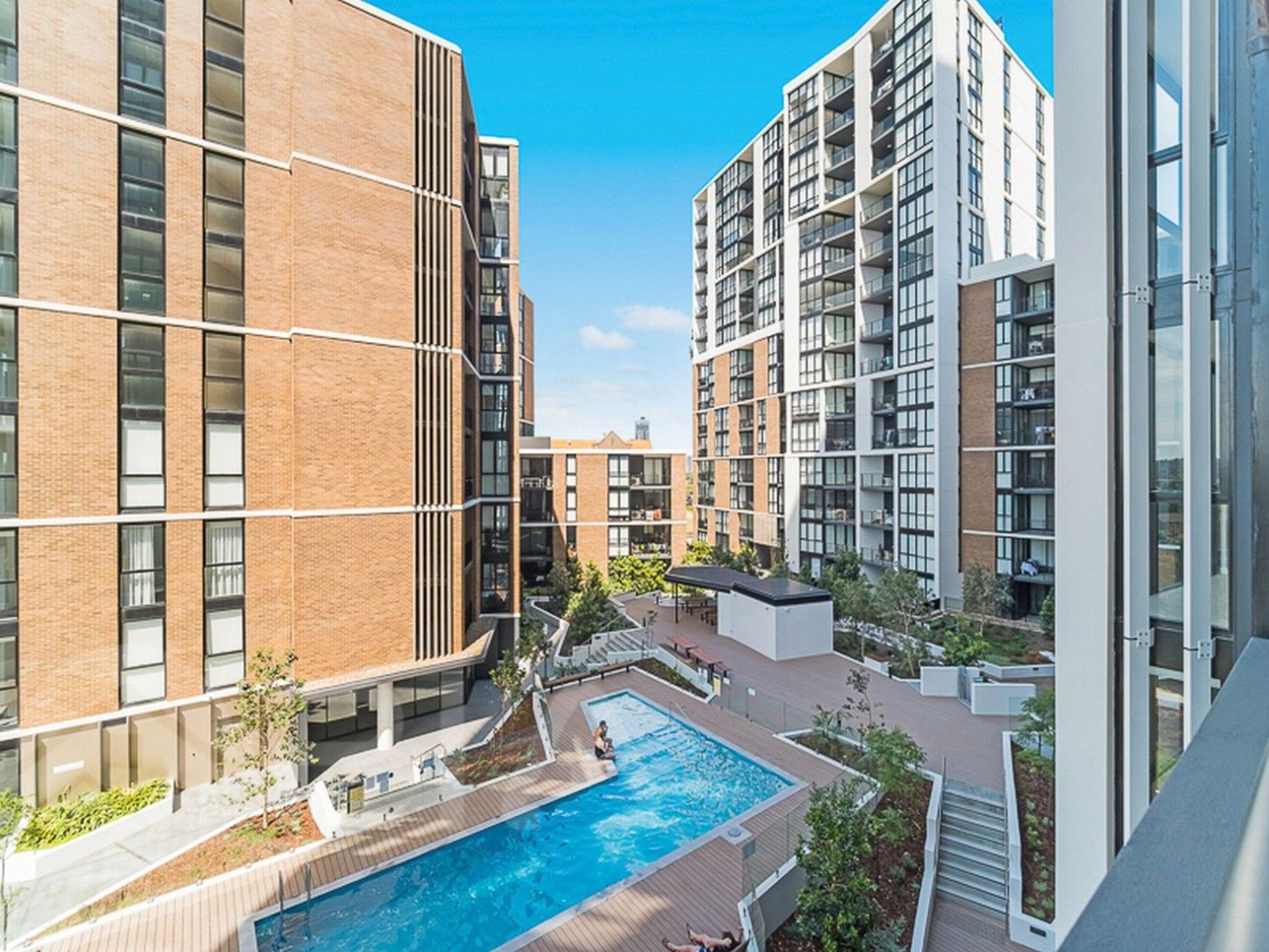 533 / 3 Maple Tree Road, Westmead