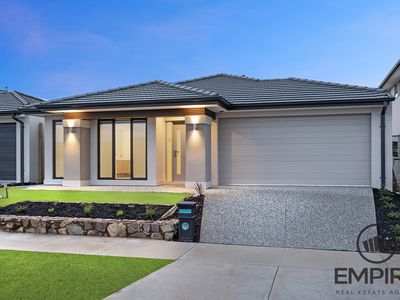 128 Yeungroon Blvd, Clyde North