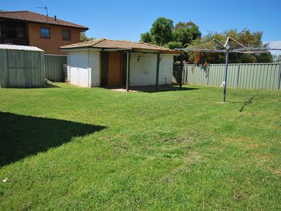 17 Lovett Avenue, Dubbo
