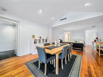 6 Wisely Court, Aubin Grove