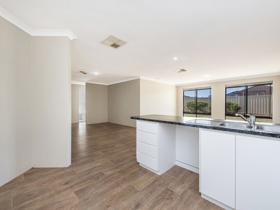 11 Carramup Circle, Port Kennedy