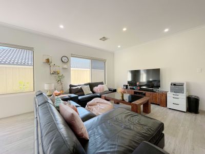 8a Yale Road, Thornlie