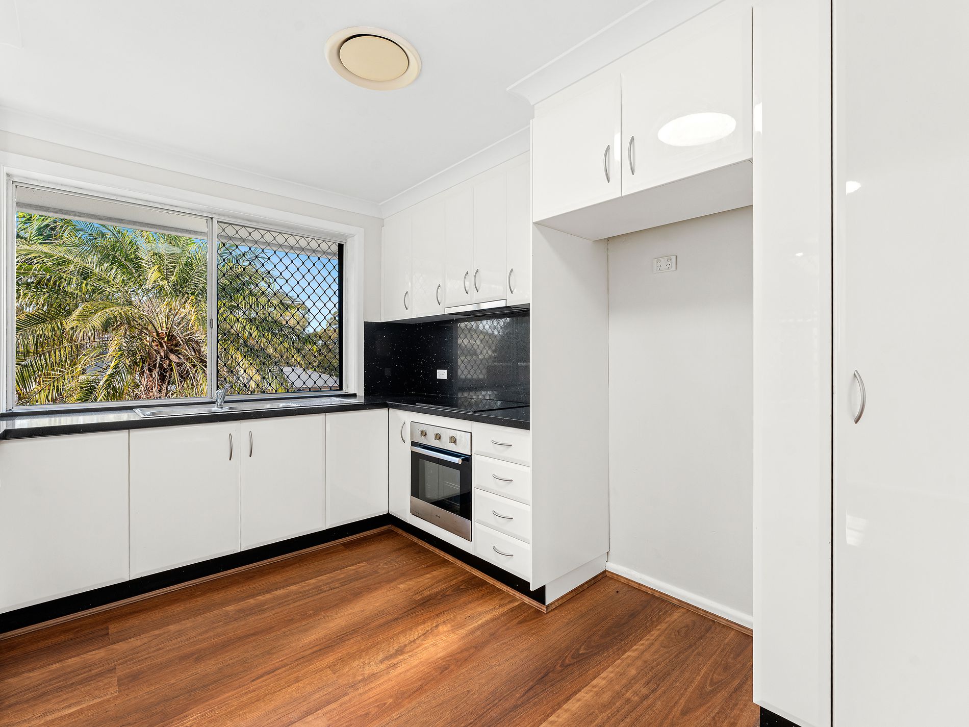 2 Bruce Street, Unanderra