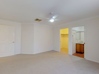 38 Eden Park Avenue, Dubbo