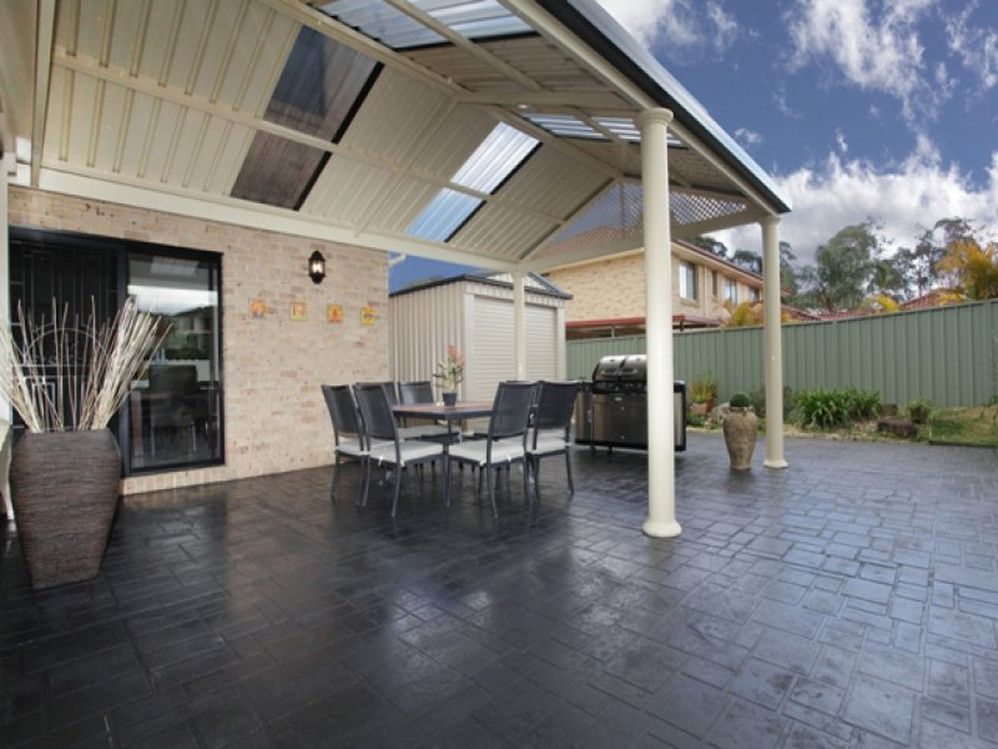 74 Glengarry Drive, GLENMORE PARK