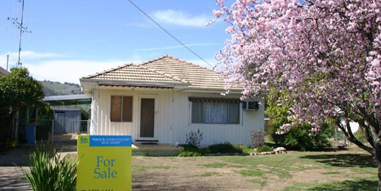 11 Bell Street, Euroa