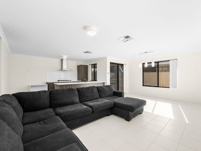17 Greenwich Way, Success