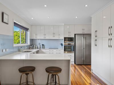 10 Olive Street, Flinders View