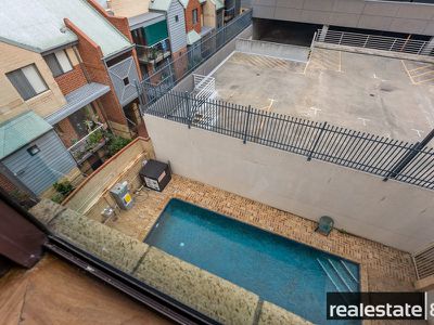 19 / 35 Goderich, East Perth