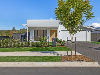 44 Treeline Circuit, Mooloolah Valley