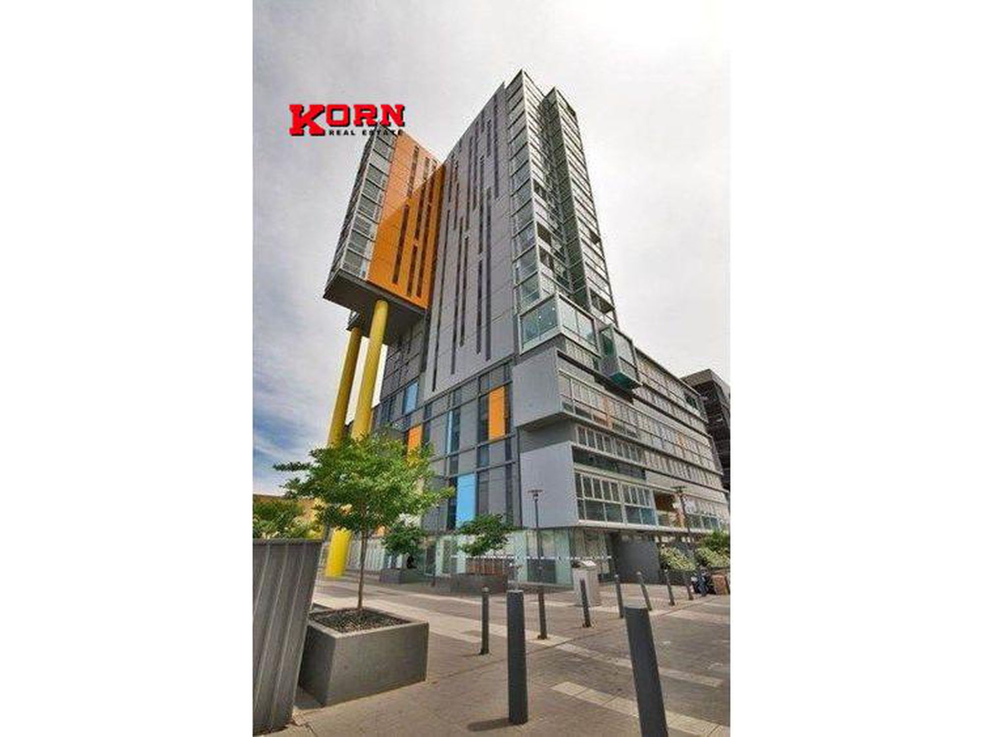 604 / 10 Balfours Way, Adelaide