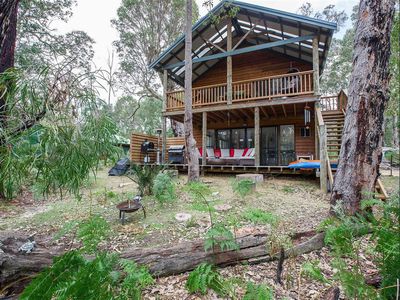 4 Flora Grove , Molloy Island