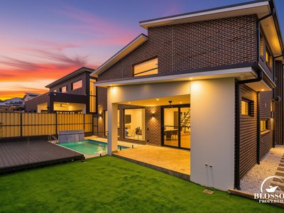 24 Gromark Terrace(THE GABLES), Box Hill