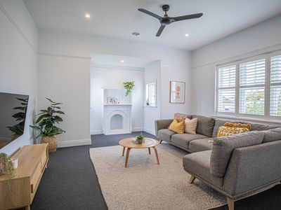 8 Hood Street, Warrnambool