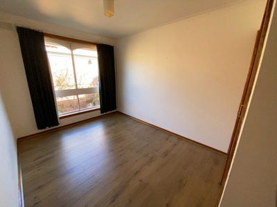 5 Myrtle Road, Canterbury