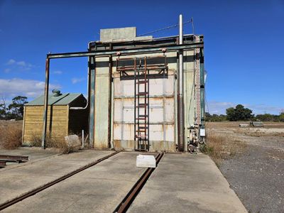28 SALEYARDS ROAD, Millicent