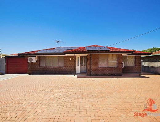 Family Comfort in Prime Parkwood Location