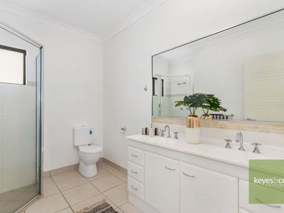 9 Turrella Court, Douglas