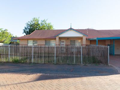 15 / 25-35 Egret Crescent, South Hedland