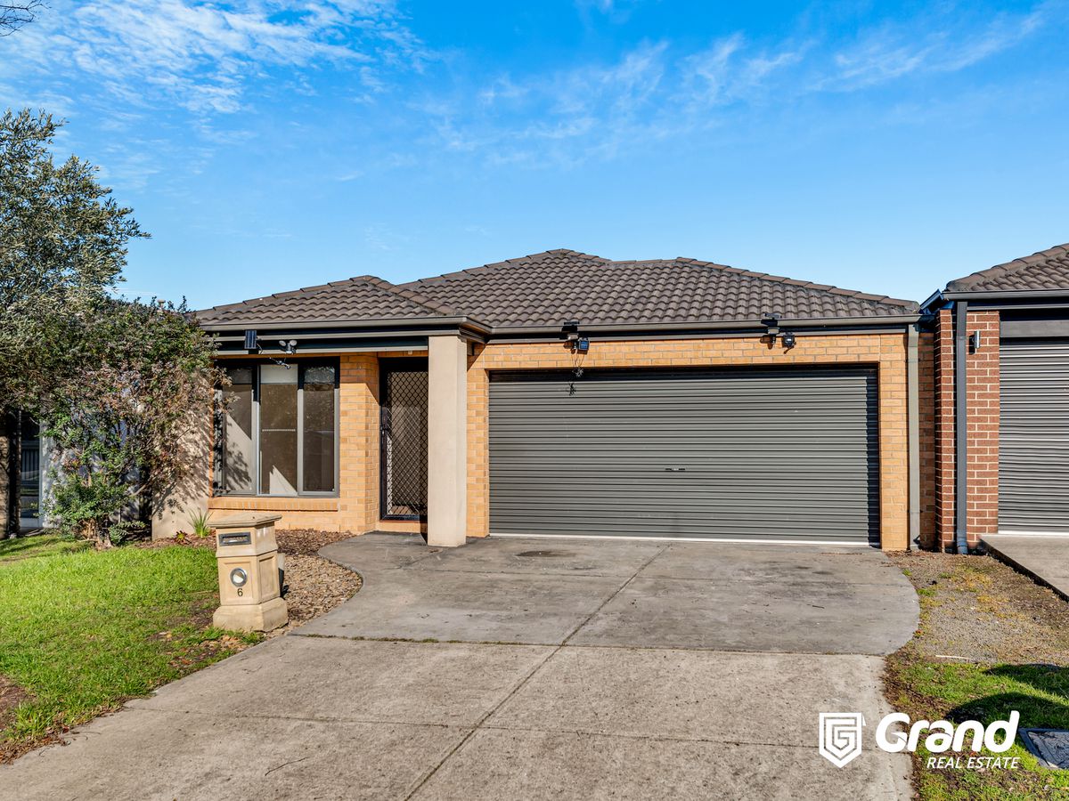 6 Wells street, Pakenham Grand Real Estate