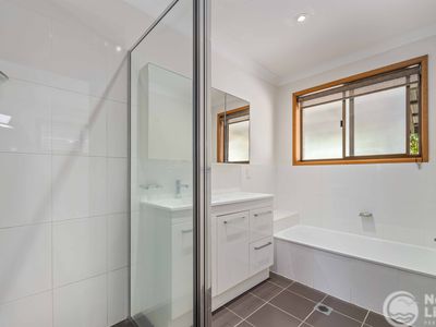 61 Rajah Road, Ocean Shores