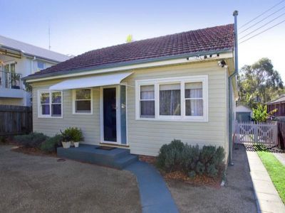 36 Poulter St, West Wollongong