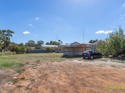 77 Elizabeth Street, Edenhope