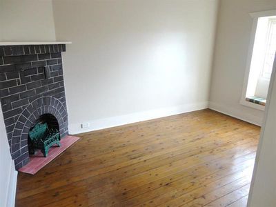 16 Riverview Road, Earlwood