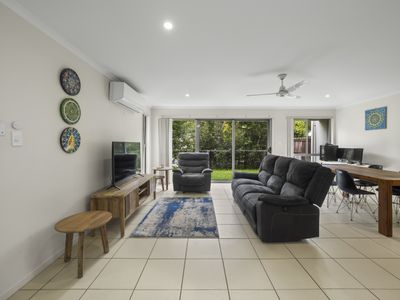 2 / 25 Maple Court, Yandina