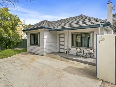 16 High Street, Kangaroo Flat