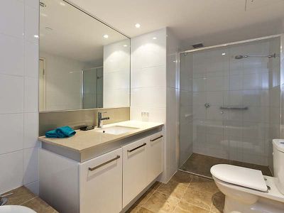 506 / 30 The Circus, Burswood