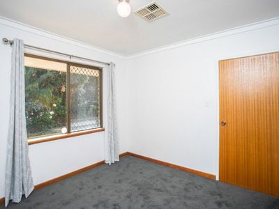 2 Brian Avenue, Yokine