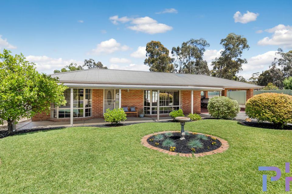 2 Windsor Court, Kangaroo Flat