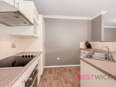 2 / 93A Stewart Street, Bathurst