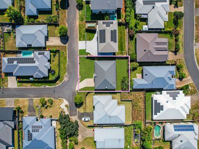 35 GALLERY DRIVE, Mount Sheridan
