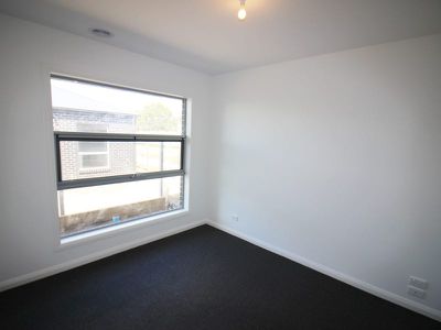 6B Nagle Drive, Belmont