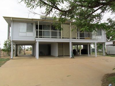 Unit B / 24 Gull Street, Longreach