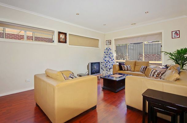 43 Elsternwick Way, Craigieburn