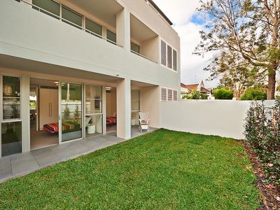 1 / 40  Manning Road, Double Bay