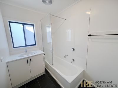 6 Queen Street, Horsham