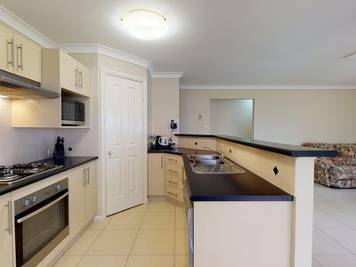 10 Cardiff Arms Avenue, Dubbo