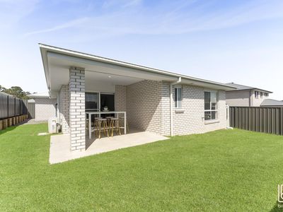 11 Spoonbill Avenue, Warnervale