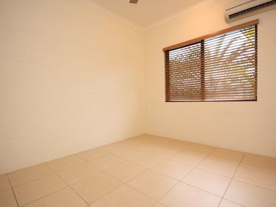 1 / 11 Olive Street, Manoora