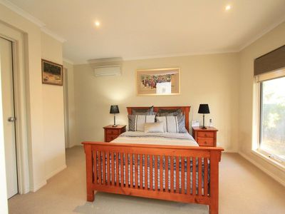 32 Playne Street, Heathcote