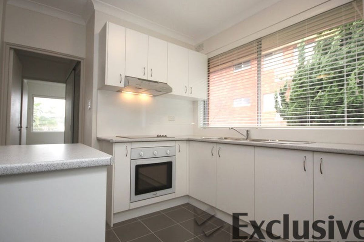 8 / 28 Station Street, Mortdale
