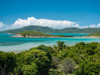 74 Gloucester Avenue, Hideaway Bay