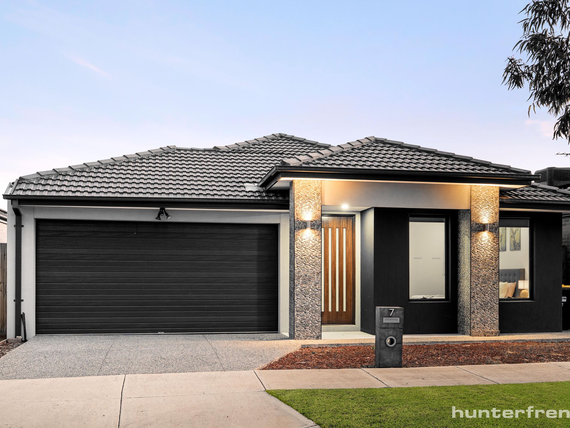 7 Kalinda Avenue, Deanside