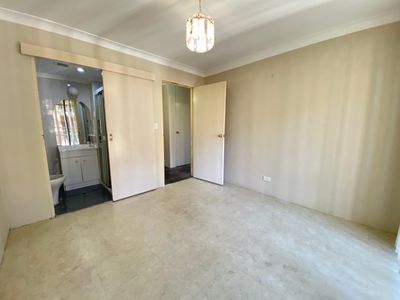 2 / 5-9 Mowle Street, Westmead