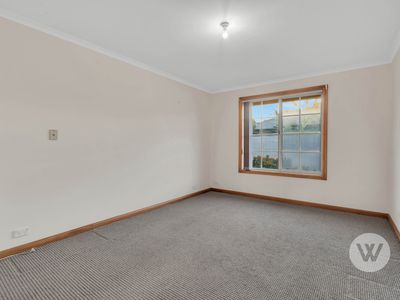 1 / 2 Avalon Road, Marion