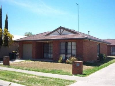 37 Drummond Street, Horsham
